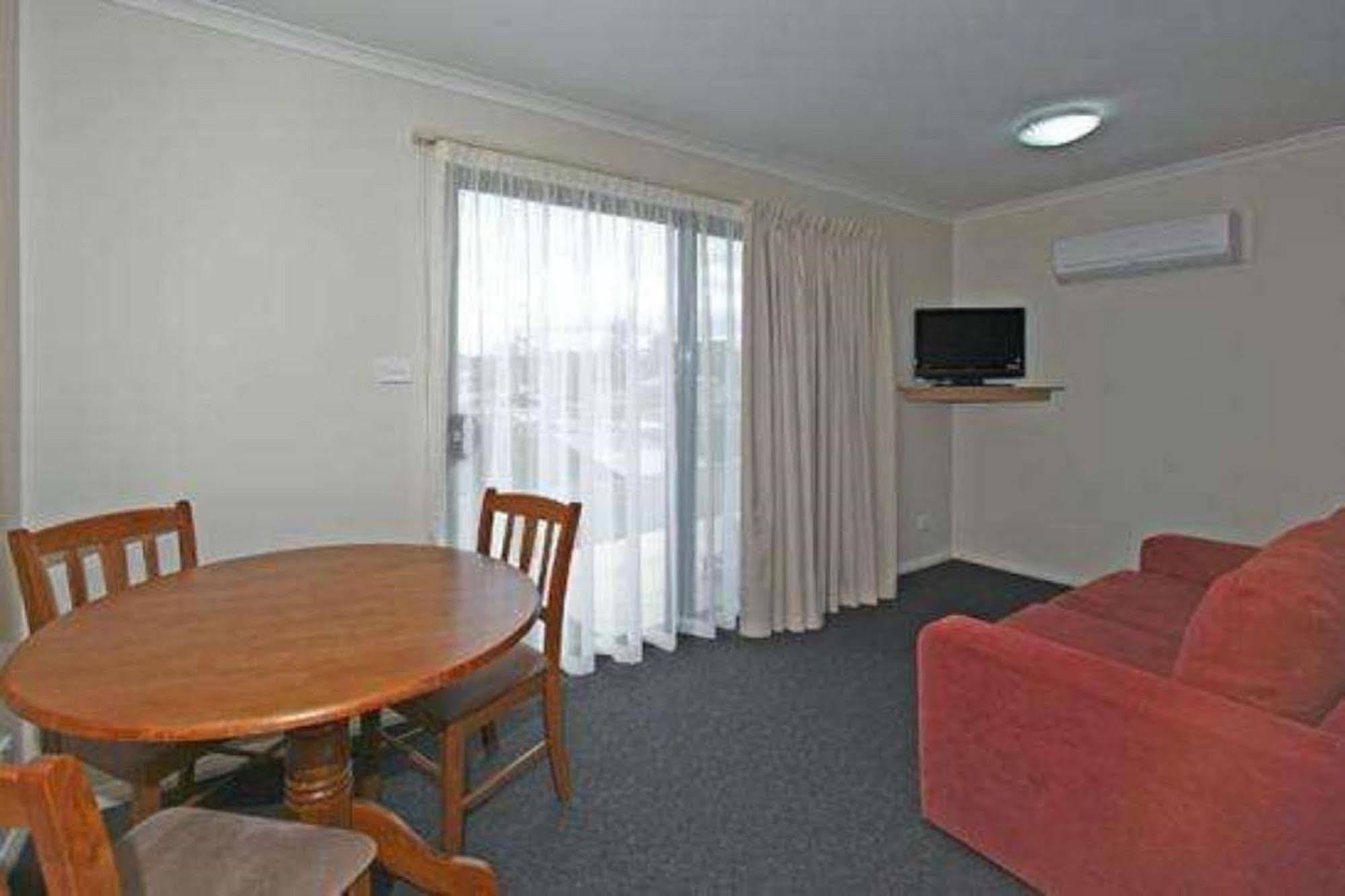 Big4 Hobart Airport Tourist Park Hotel Cambridge Eksteriør billede