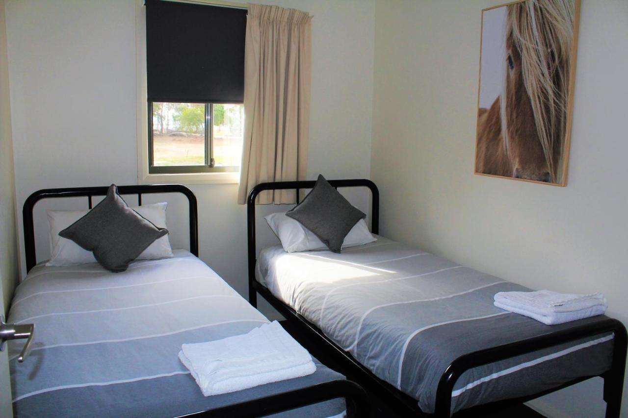Big4 Hobart Airport Tourist Park Hotel Cambridge Eksteriør billede